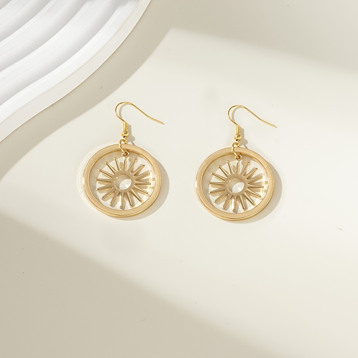 Women's Autumn/Winter Sun Totem Circular Cut-Out Earrings